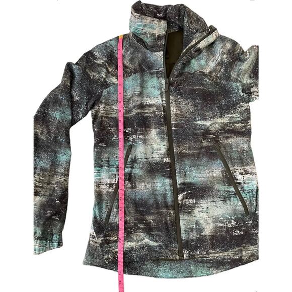 Lululemon Here to Move Jacket Azurite Dark Olive Zip Up Rain Coat Size 4 Small - Picture 11 of 13